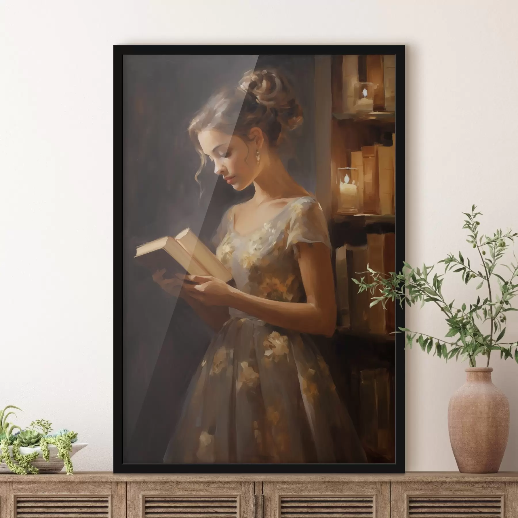 Fototapeta Młoda kobieta w eleganckiej sukience czyta książkę w nastrojowym oświetleniu, otoczona półkami z książkami i delikatnym blaskiem świec. f42570