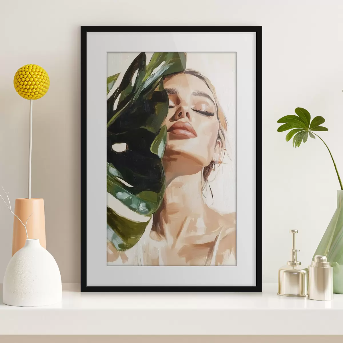 Plakat Portret kobiety z liściem monstery z imitacją pociągnięć pędzla f42597