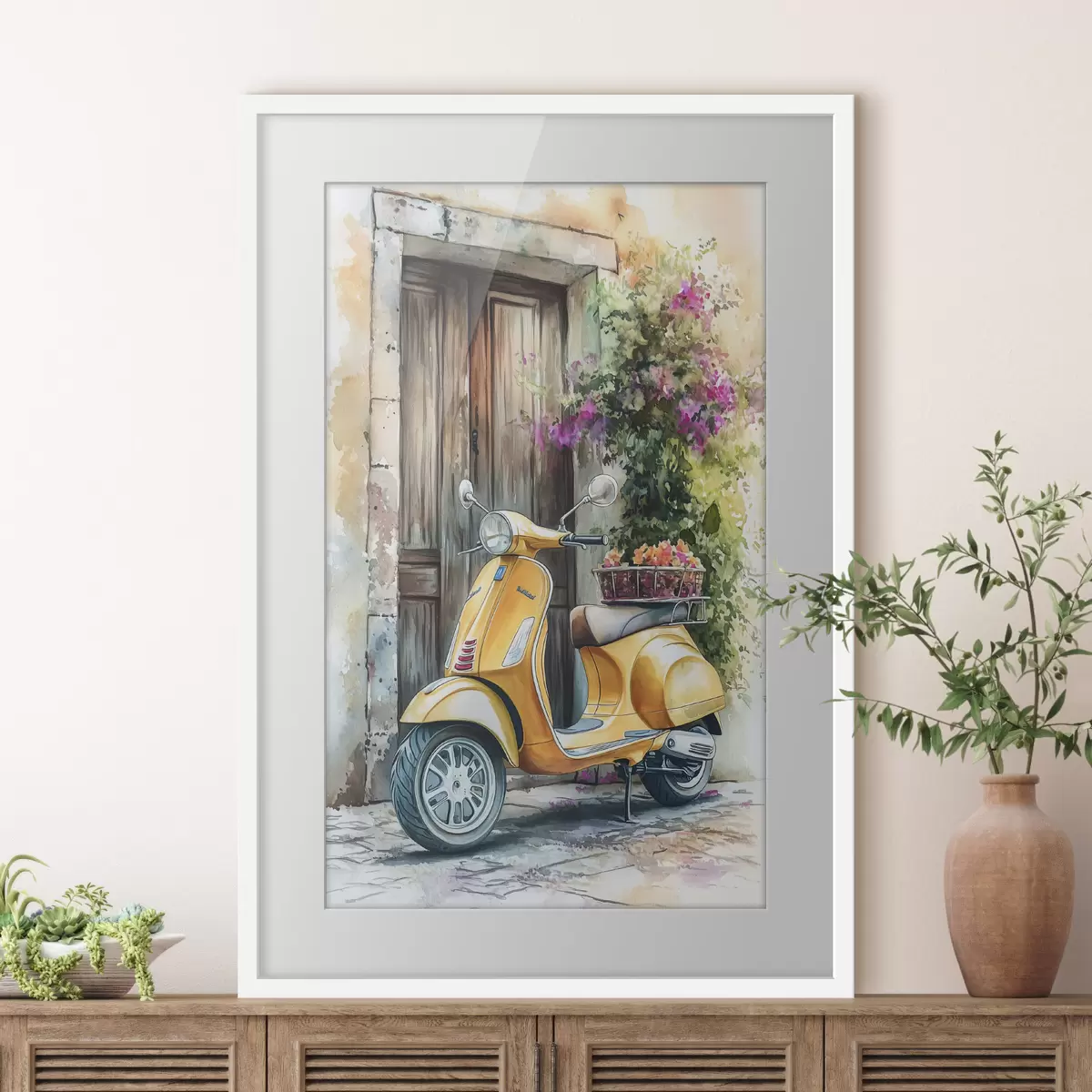 Plakat Żółty skuter Vespa w pobliżu drewnianych drzwi z kwiatami f44607