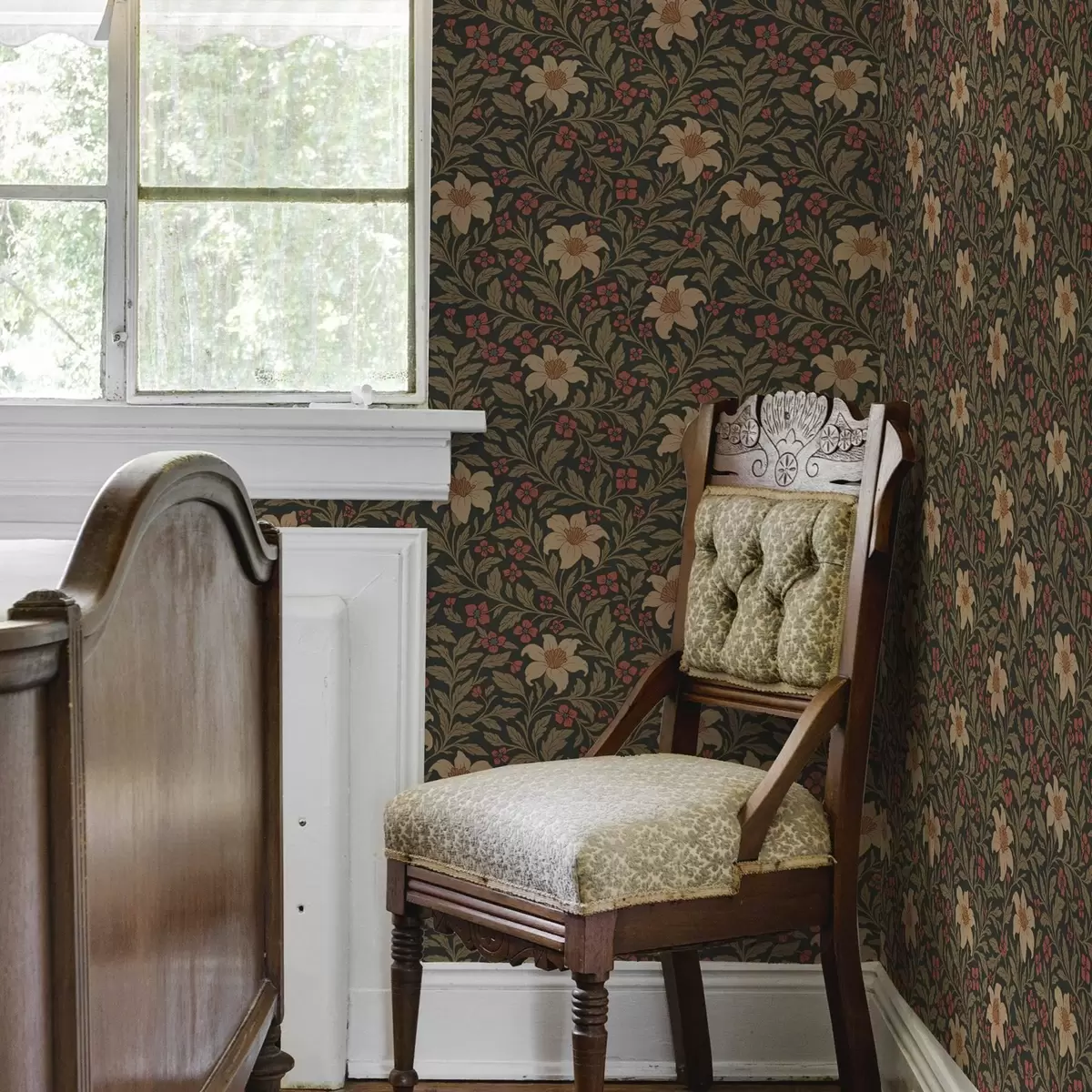 Tapeta Ciemne tło z żółtymi i czerwonymi kwiatami w stylu Art Nouveau a00293