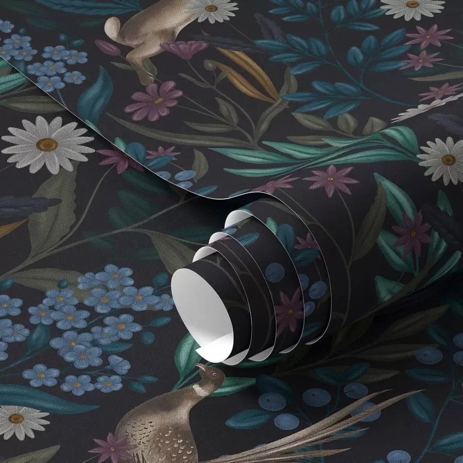 Fototapeta Ciemny las z kwiatami, zającem i ptakiem a00310