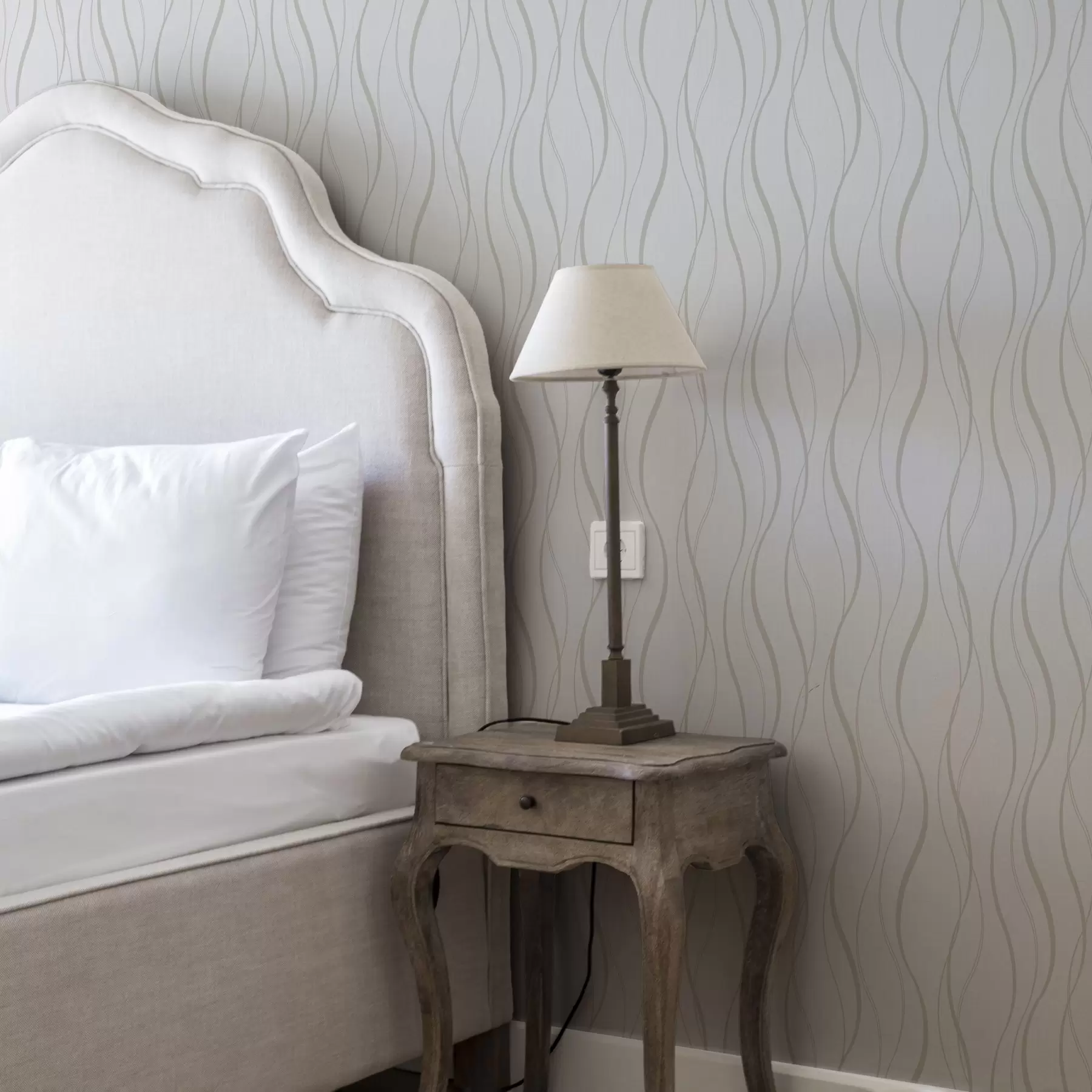 Fototapeta Abstrakcyjne faliste beżowe linie na białym tle a00480