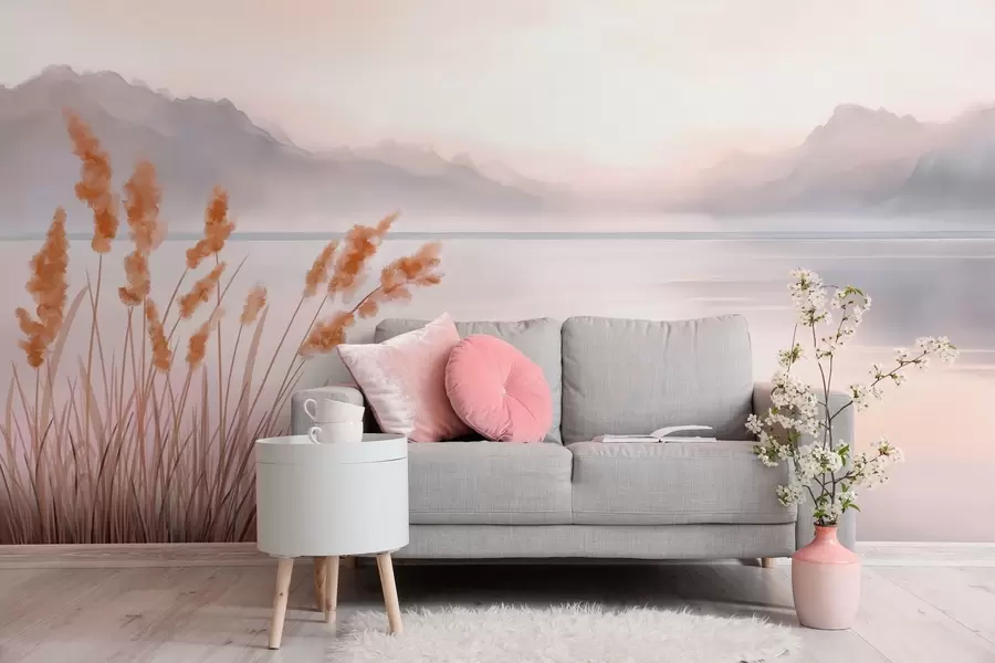 Fototapeta malownicze jezioro z trzcinami i górami w04315