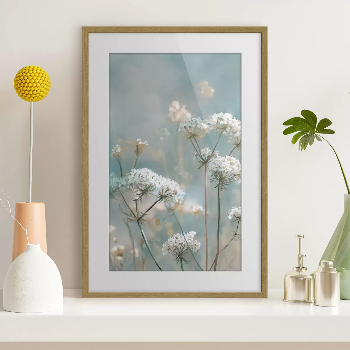 Plakat Kwiaty Queen Anne's Lace w stylu akwareli na niebieskim tle f45721