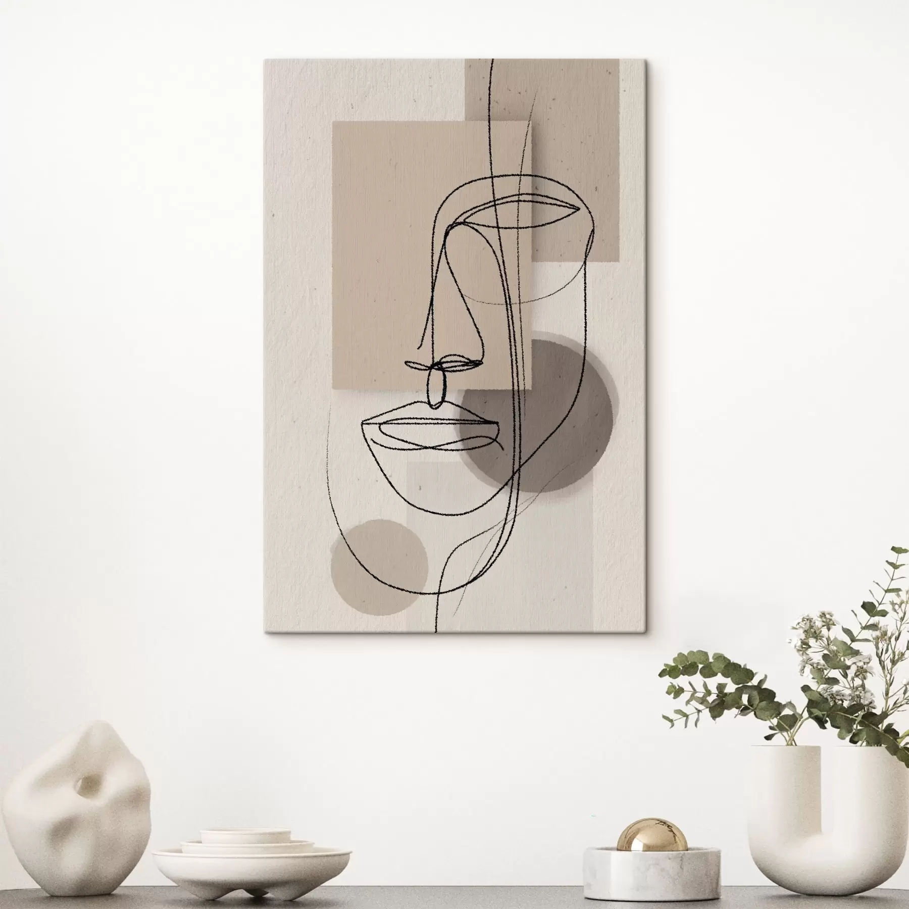 Obraz Portret na tle beżowych geometrycznych kształtów s45886