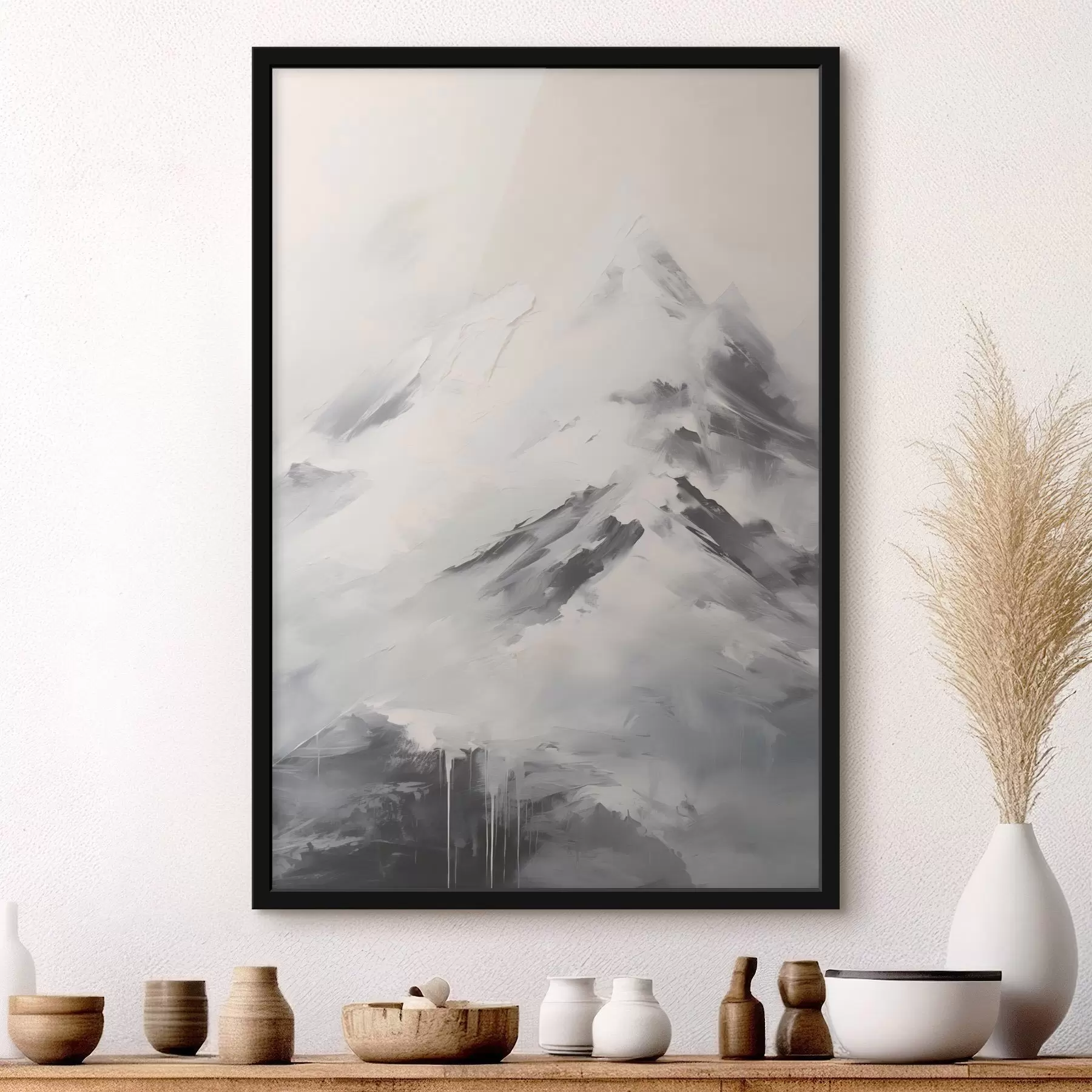 Fototapeta Ośnieżone szczyty górskie z szarymi cieniami, szare niebo, pociągnięcia pędzla, teksturowane, minimalistyczne f45932