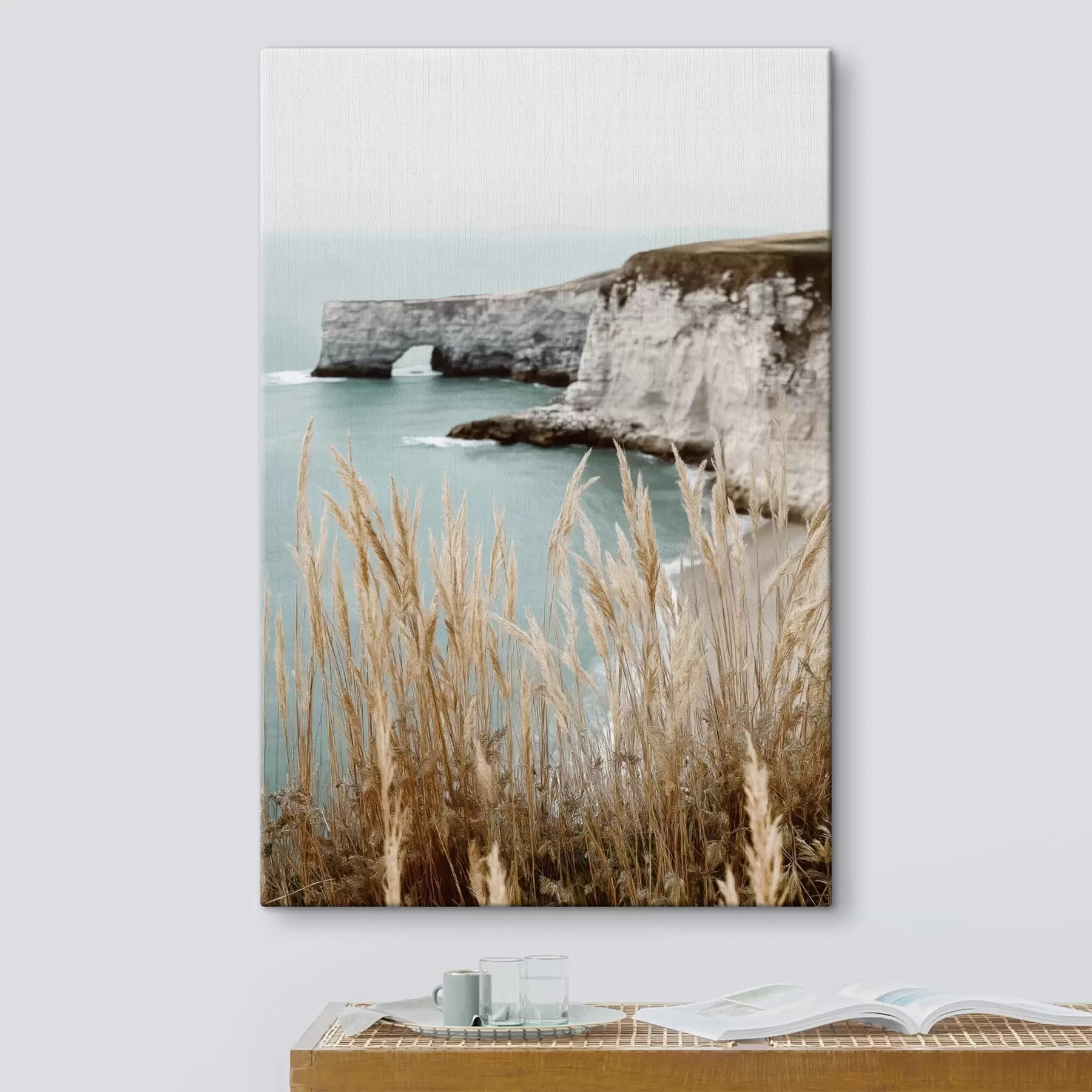 Obraz Wybrzeże klifowe z trzcinami na pierwszym planie s46141