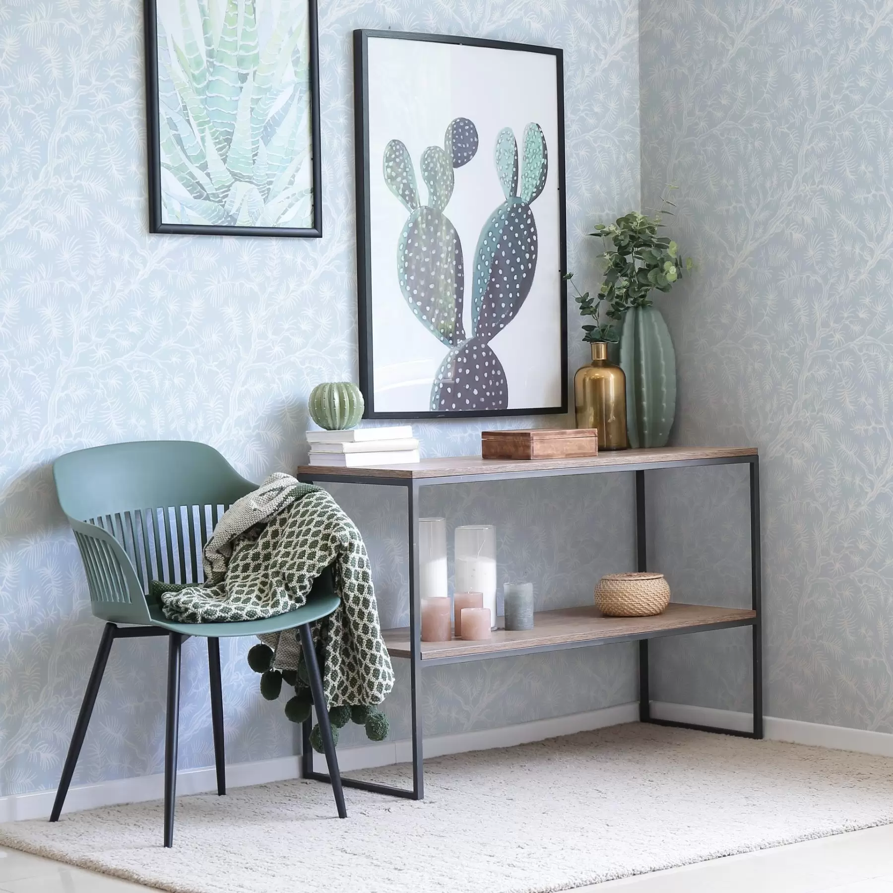 Fototapeta Jasne gałęzie sosny na niebieskim tle a00838