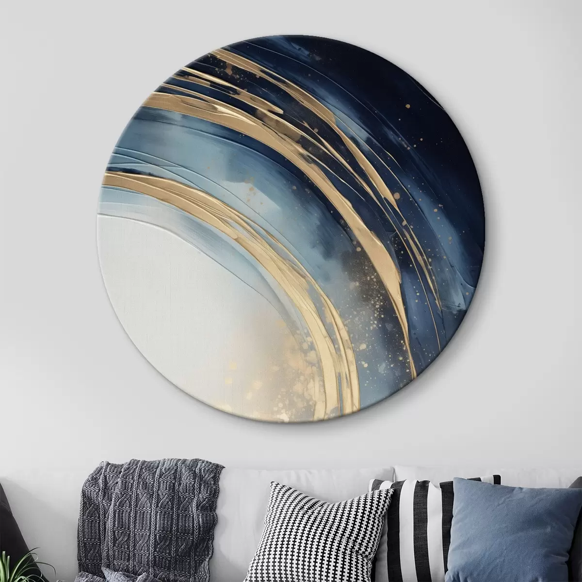 Okrągłe obrazy Wąskie, warstwowe pierścienie nad bladym horyzontem r46489