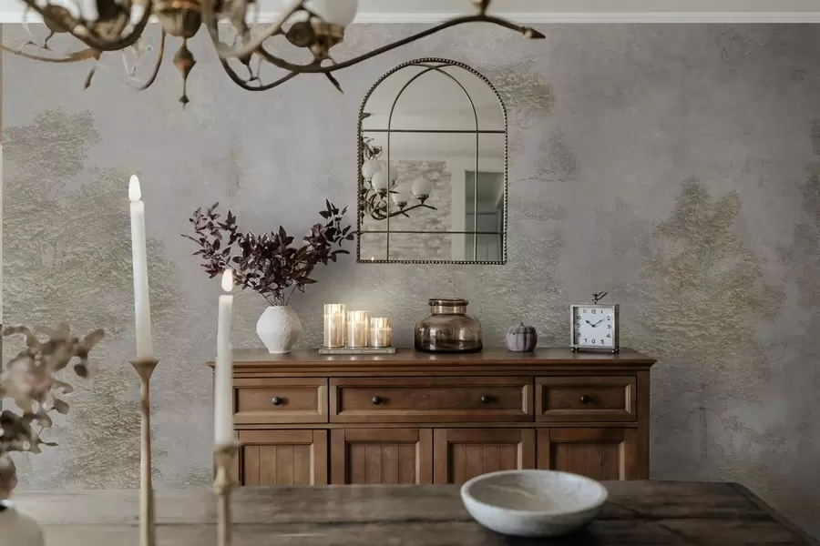 Fototapeta Mglisty las z białą czaplą i delikatną fakturą w04953