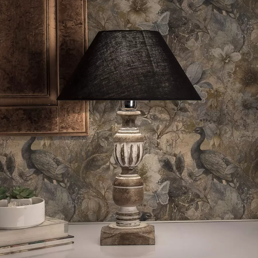 Fototapeta Postarzana kwiatowa kolaż z pawiami i motylami a00897