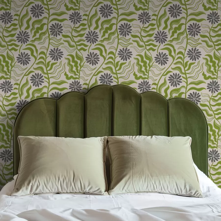 Fototapeta Zabawne zielone stokrotki z falistymi liśćmi na kremowym tle a00998