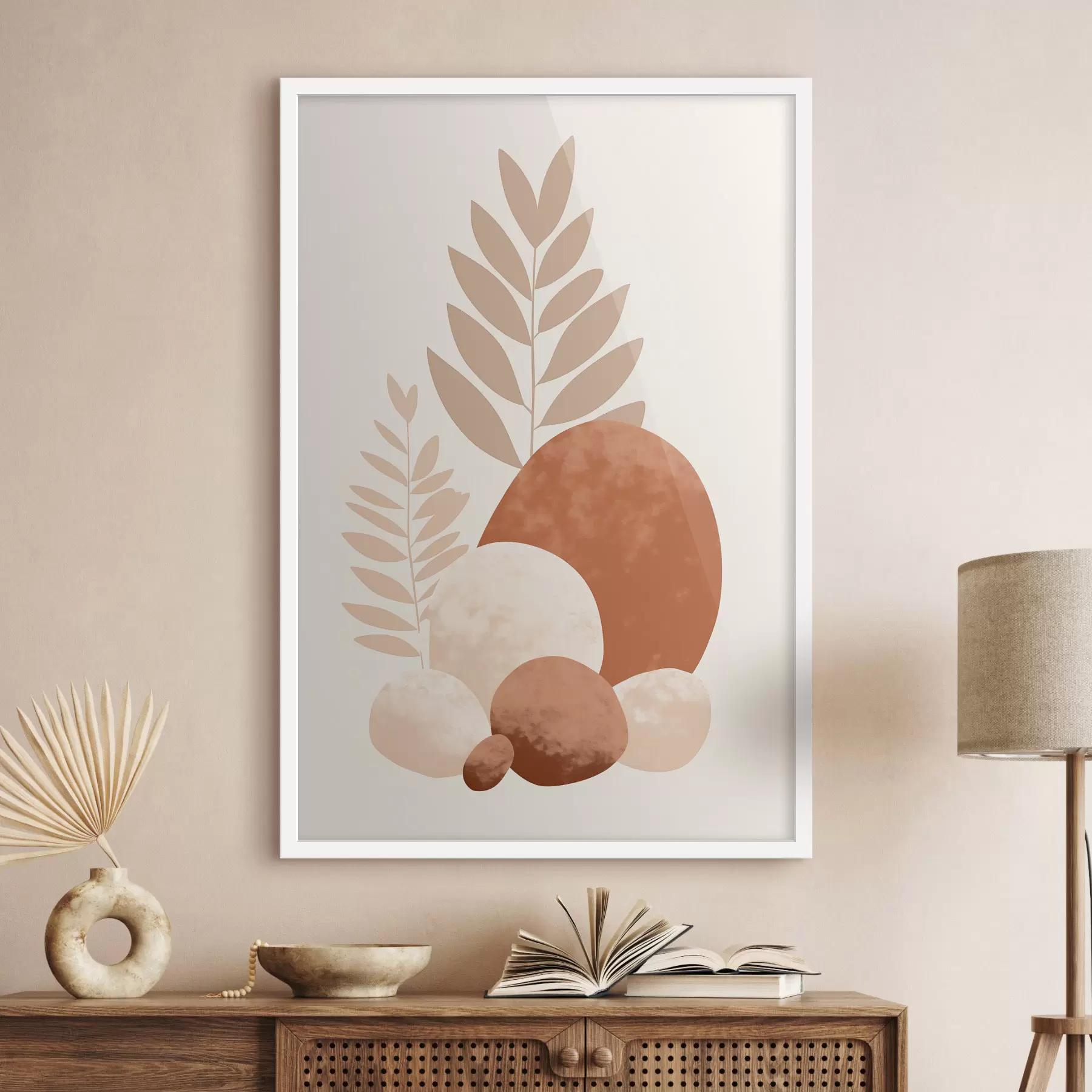 Fototapeta Abstrakcyjne kształty, kamienie o fakturze i liście w stonowanych odcieniach brzoskwini i terakoty, minimalistyczne, kremowe tło f47013