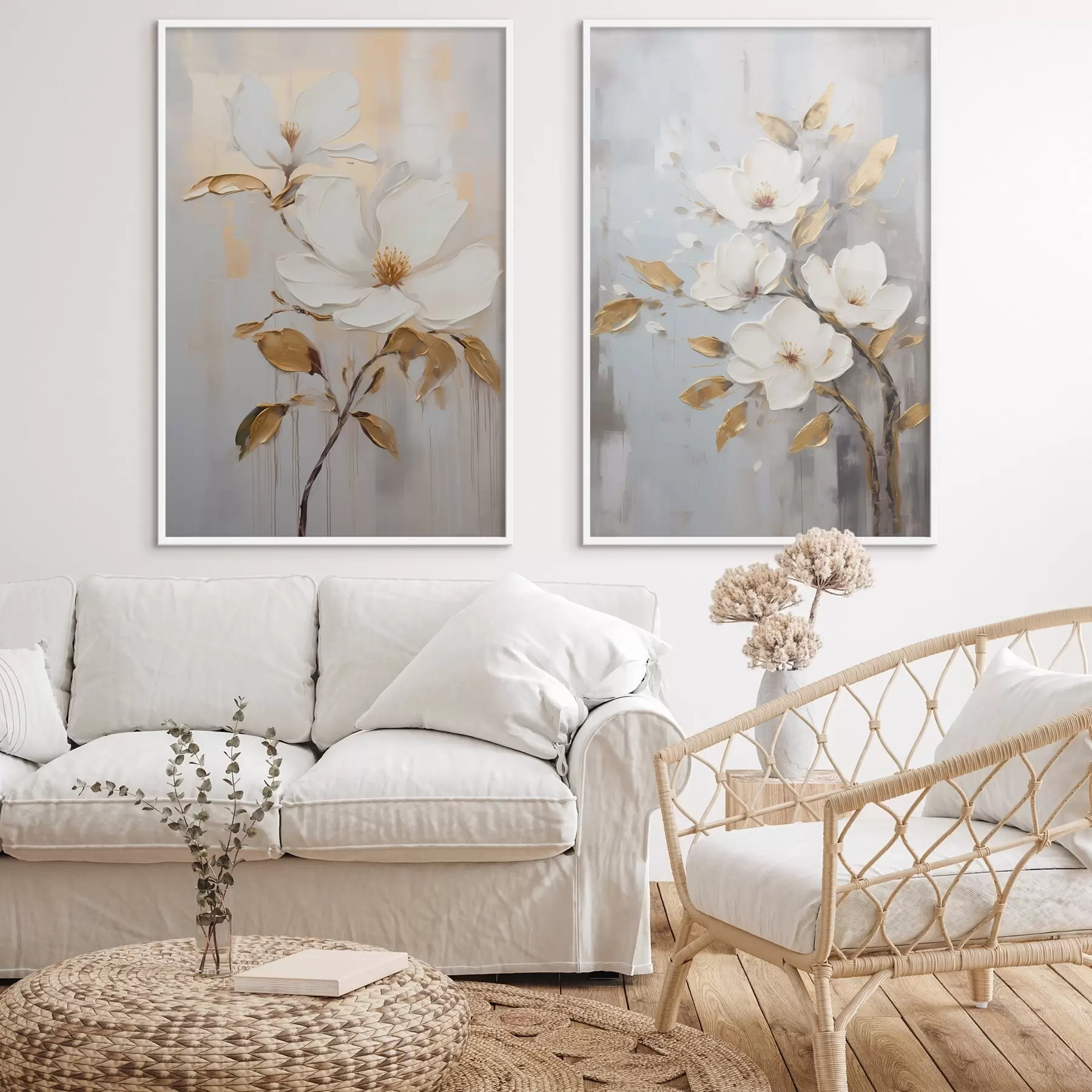 Fototapeta Dwa białe kwiaty z żółto-pomarańczowymi liśćmi na jasnym tle d00687