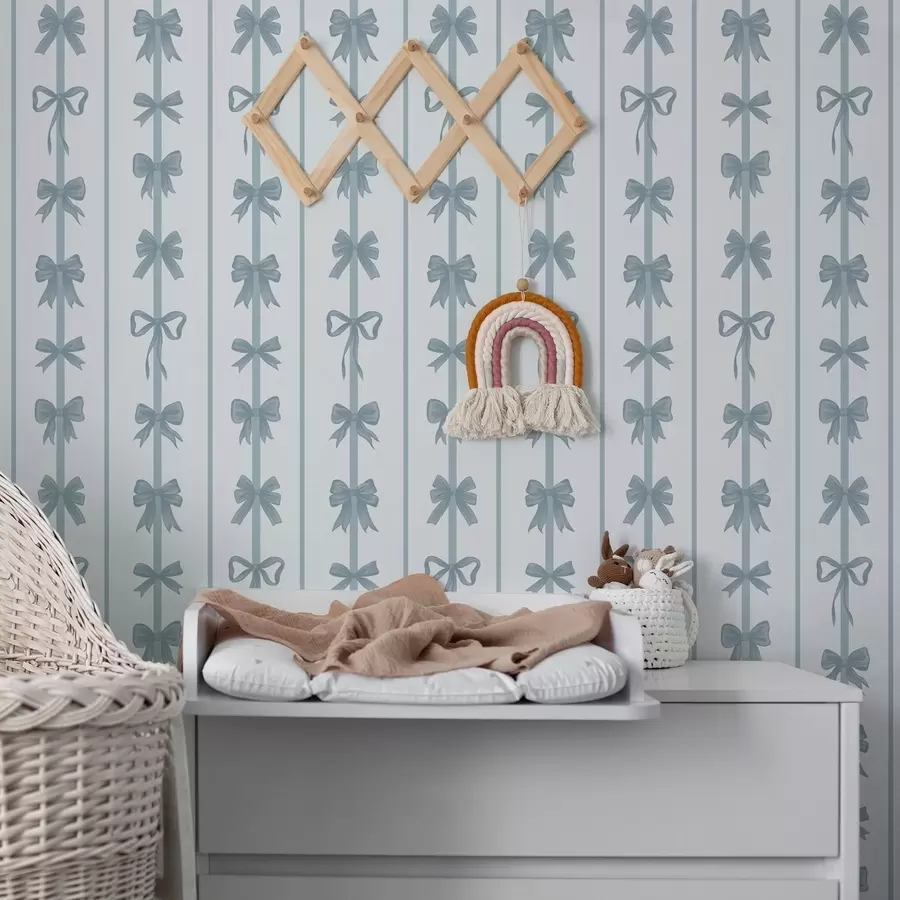 Fototapeta Niebieskie kokardki w paski na jasnym tle a01075v2