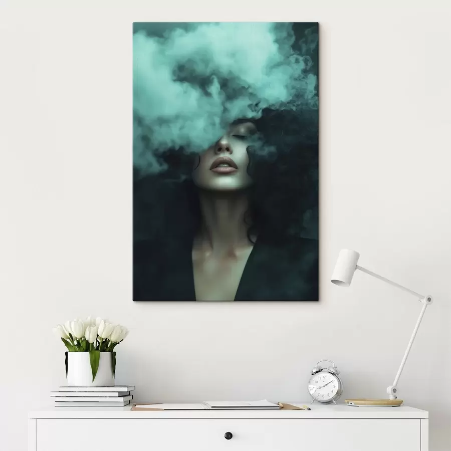 Obraz Portret kobiety w turkusowej mgle s49219